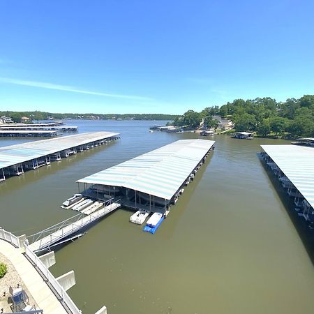 B Lakefront! Remodeled, Boat Slip, Patio Views, Pool, Boat Ramp, Wifi Osage Beach Exteriör bild