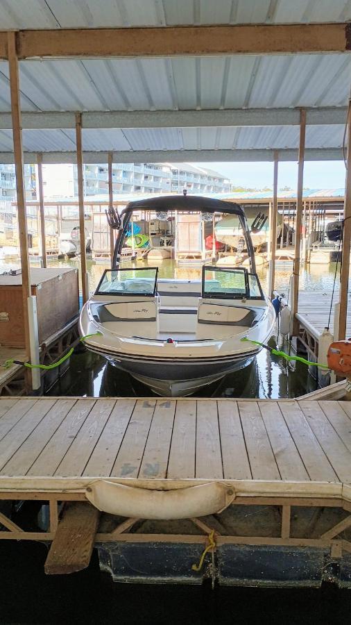 B Lakefront! Remodeled, Boat Slip, Patio Views, Pool, Boat Ramp, Wifi Osage Beach Exteriör bild