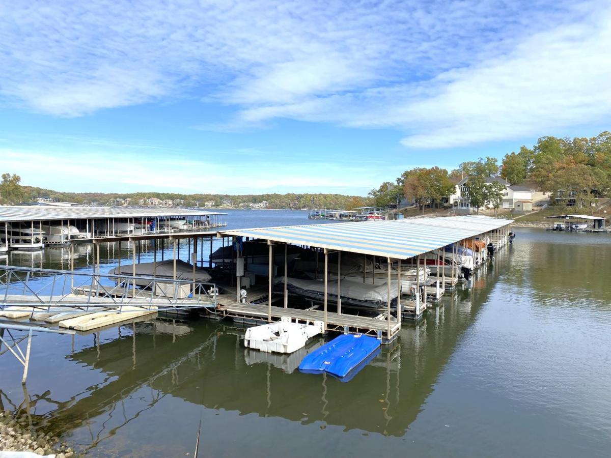 B Lakefront! Remodeled, Boat Slip, Patio Views, Pool, Boat Ramp, Wifi Osage Beach Exteriör bild