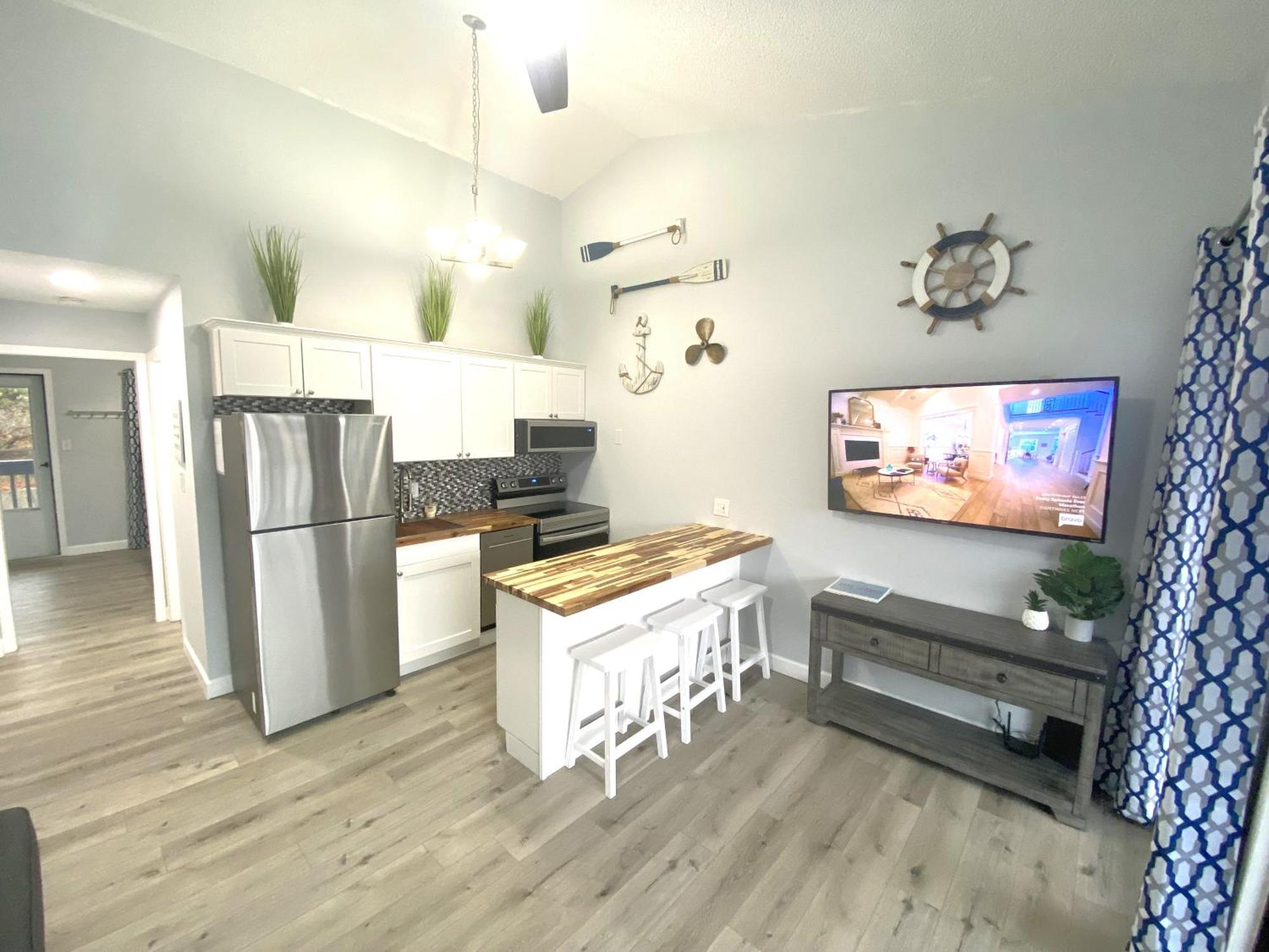 B Lakefront! Remodeled, Boat Slip, Patio Views, Pool, Boat Ramp, Wifi Osage Beach Exteriör bild