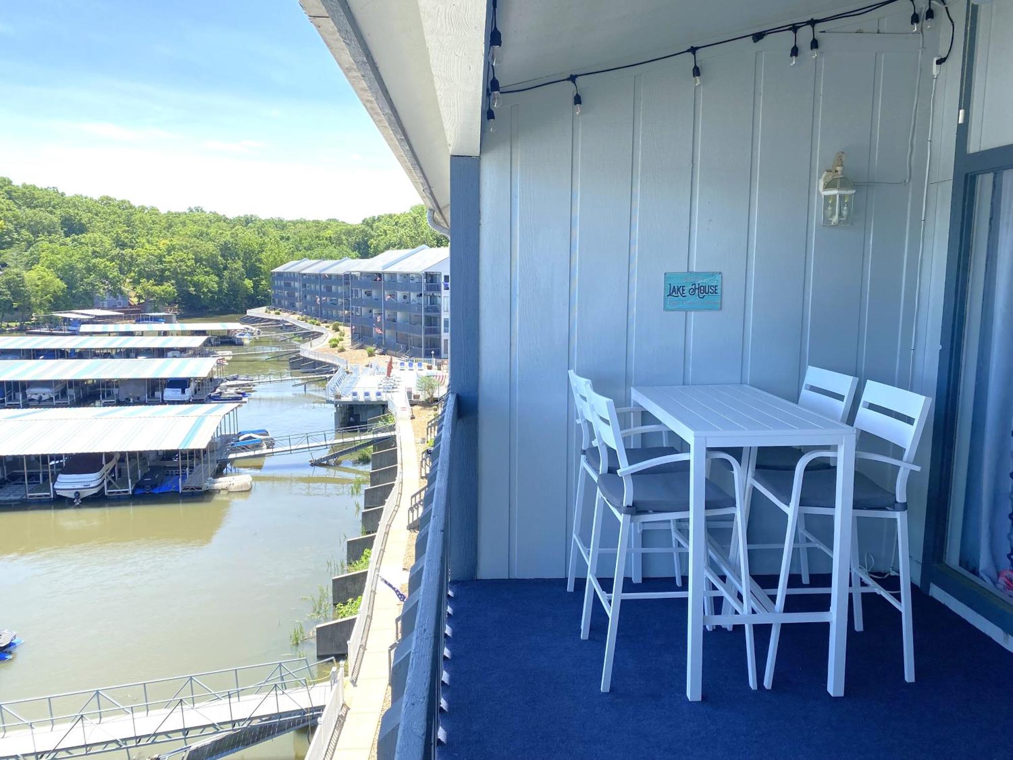 B Lakefront! Remodeled, Boat Slip, Patio Views, Pool, Boat Ramp, Wifi Osage Beach Exteriör bild